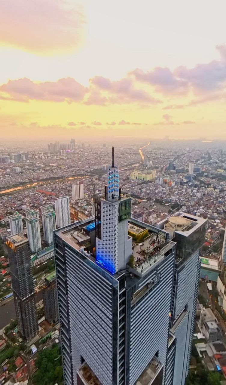 Up at Thamrin Nine.